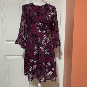 Collective Concepts women formal violet/gray floral Dress S